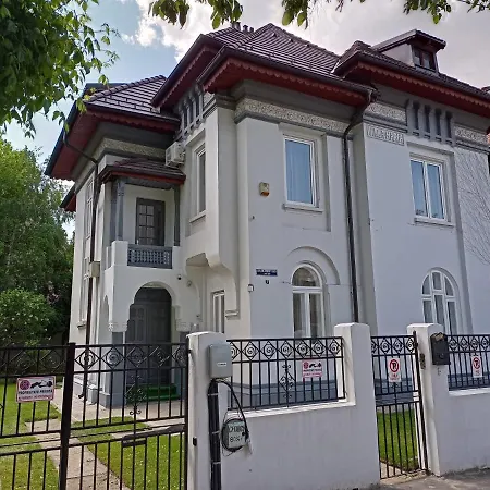 Maria De Luxe Bucharest