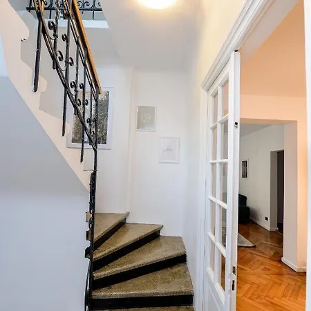 Vila Maria De Luxe *